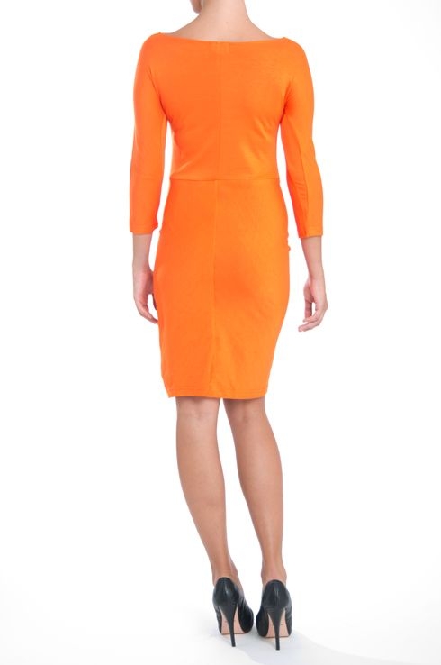 vestido naranja fruncido espalda entera